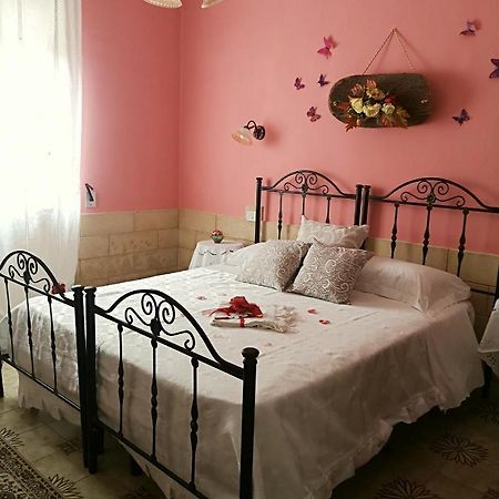 La Casina Di Vanni - Casa Vacanza Nel Cuore Del Salento Арнезано Экстерьер фото